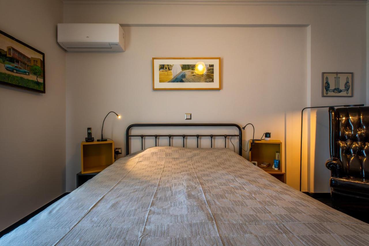 Spacious Apartment In Kavouri Athen Eksteriør billede