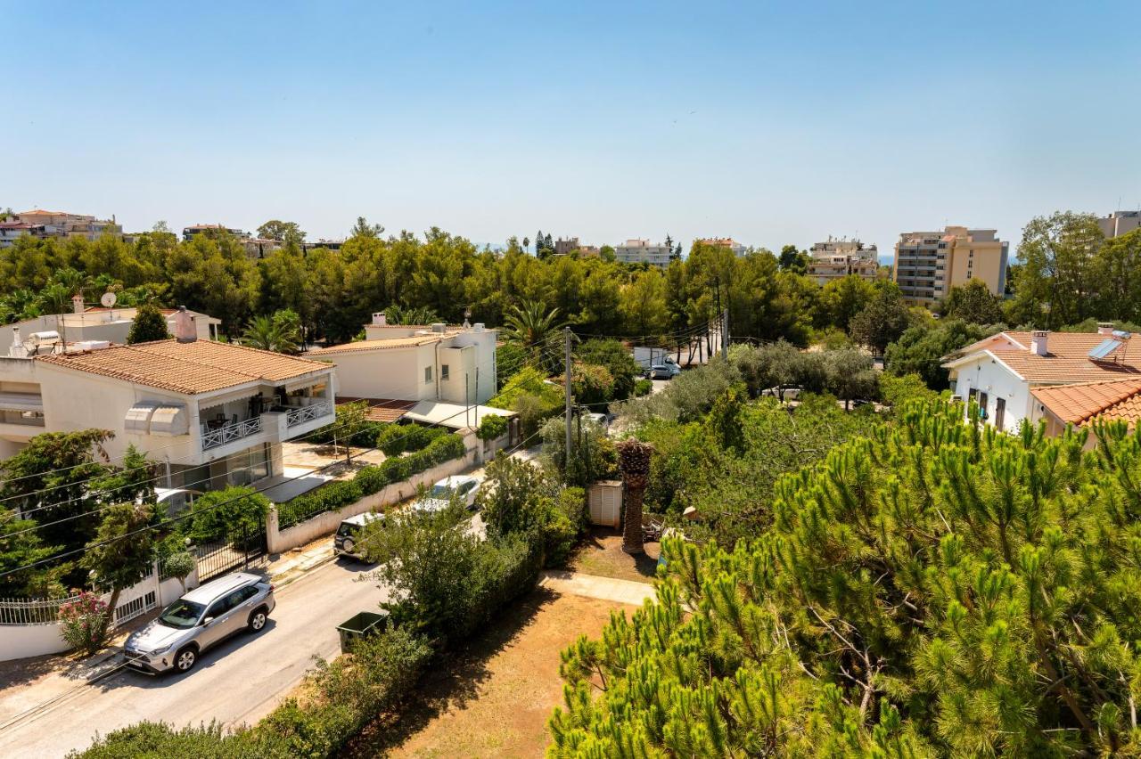 Spacious Apartment In Kavouri Athen Eksteriør billede